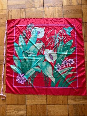 Luxurious Red Botanical scarf